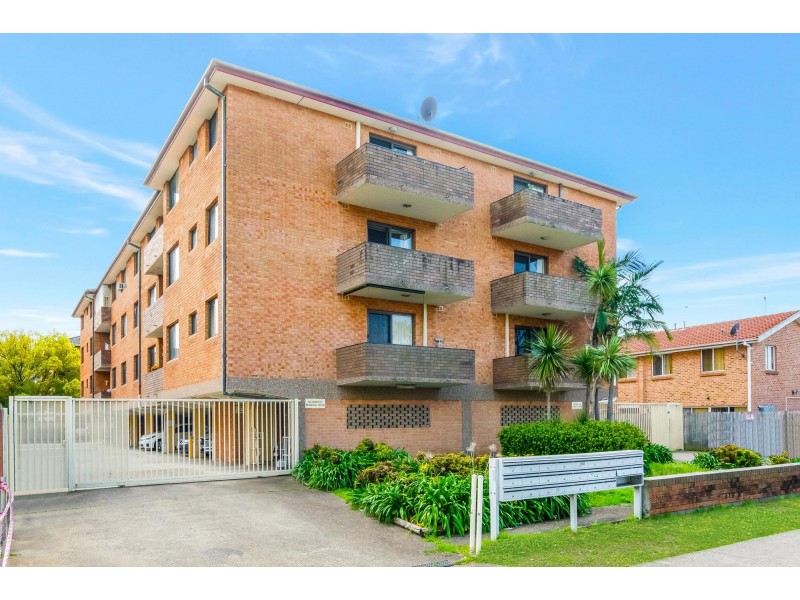 11/60 Harris Street, Fairfield NSW 2165