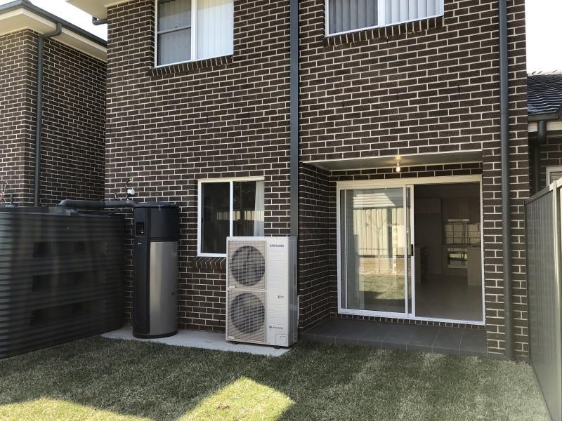 3A Barton Street, Smithfield NSW 2164