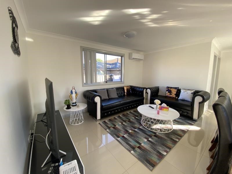 5A Shaw Place, Fairfield West NSW 2165