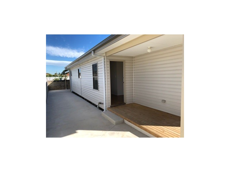 17a Brown Street, Smithfield NSW 2164