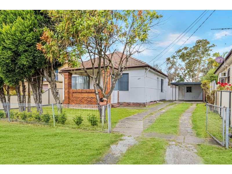 221 Ware Street, Fairfield Heights NSW 2165