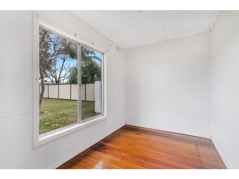 221 Ware Street, Fairfield Heights NSW 2165