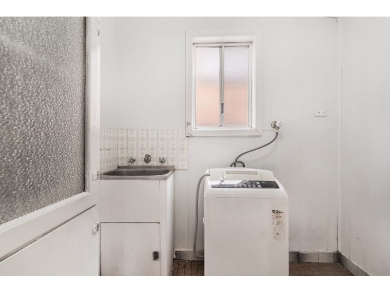 221 Ware Street, Fairfield Heights NSW 2165