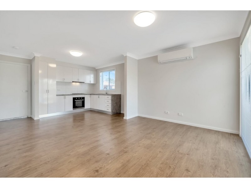 4 & 4A Helen Street, Smithfield NSW 2164