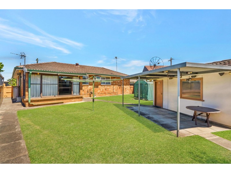 6 Jervis Street, Fairfield NSW 2165