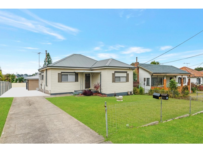 32 Marlborough Street, Smithfield NSW 2164