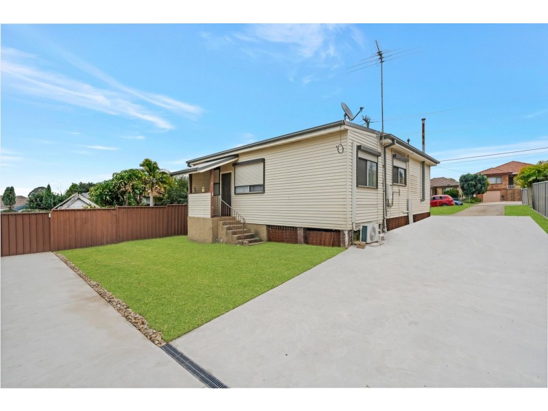 32a Marlborough Street, Smithfield NSW 2164