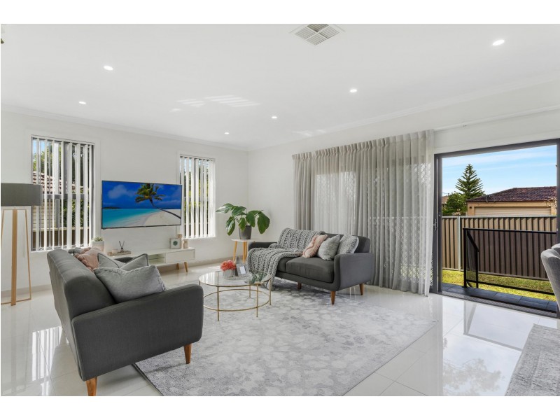 860A The Horsley Drive, Smithfield NSW 2164