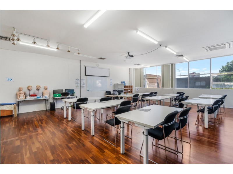 1st Floor Spencer Street, Fairfield NSW 2165