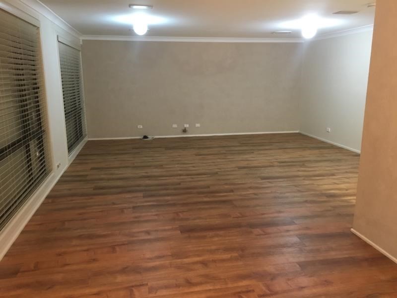 35 Aquarius Crescent, Erskine Park NSW 2759