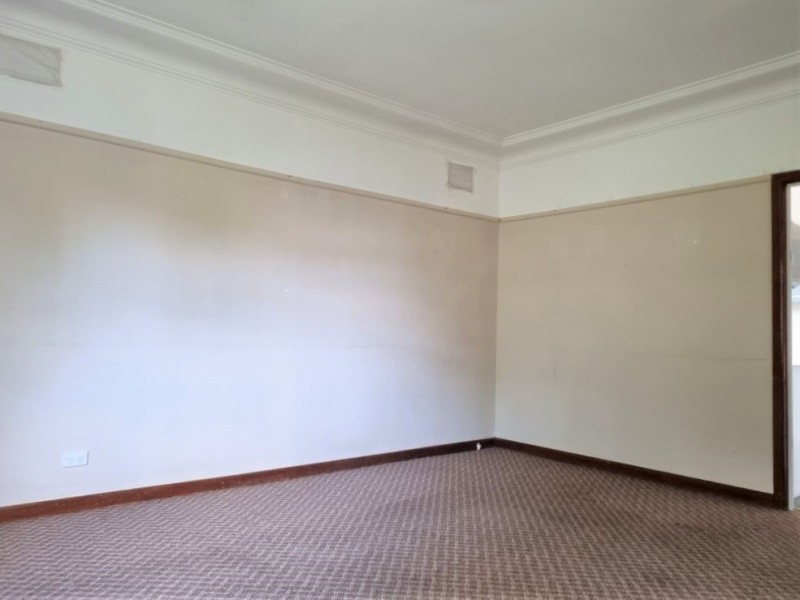 25 Landon Street, Fairfield East NSW 2165