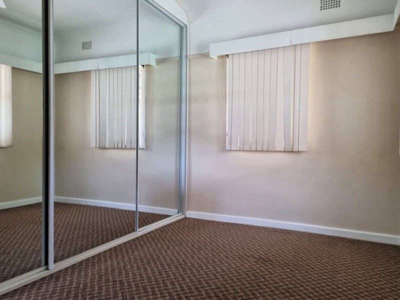 25 Landon Street, Fairfield East NSW 2165