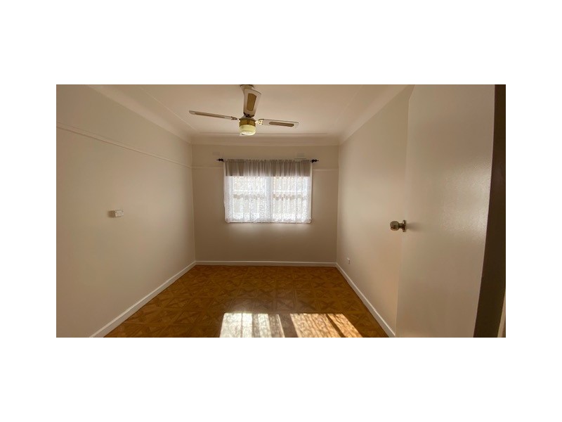 131 The Boulevarde, Fairfield Heights NSW 2165