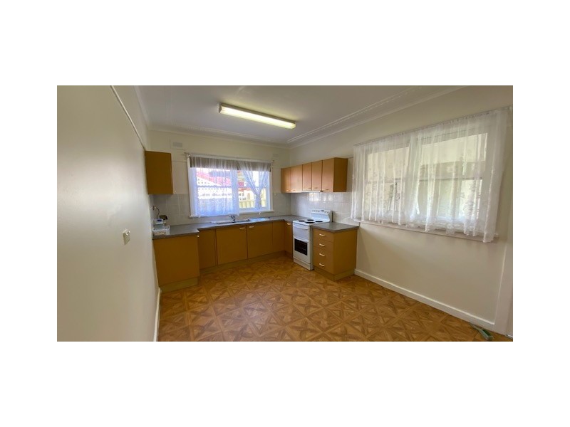 131 The Boulevarde, Fairfield Heights NSW 2165