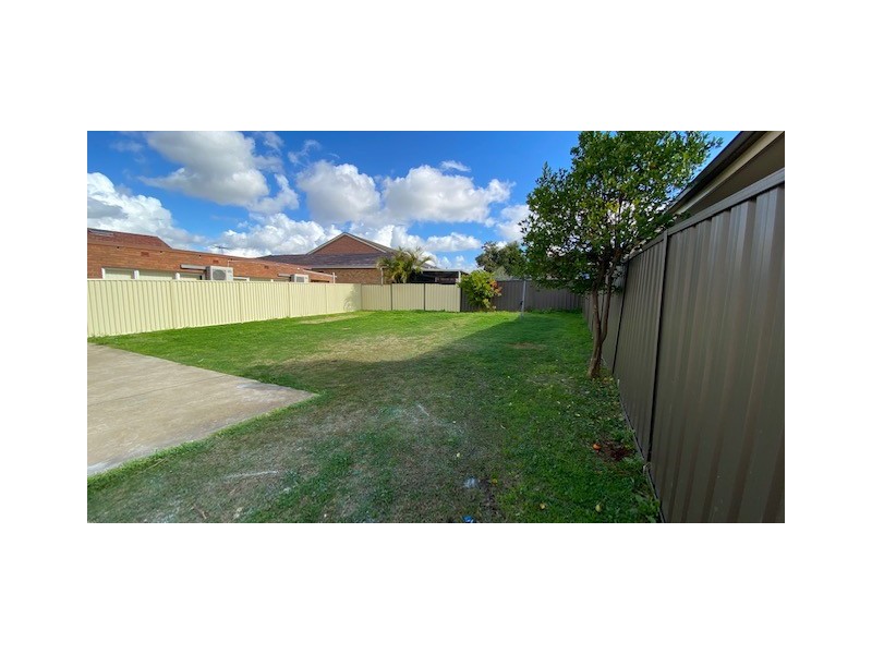 131 The Boulevarde, Fairfield Heights NSW 2165