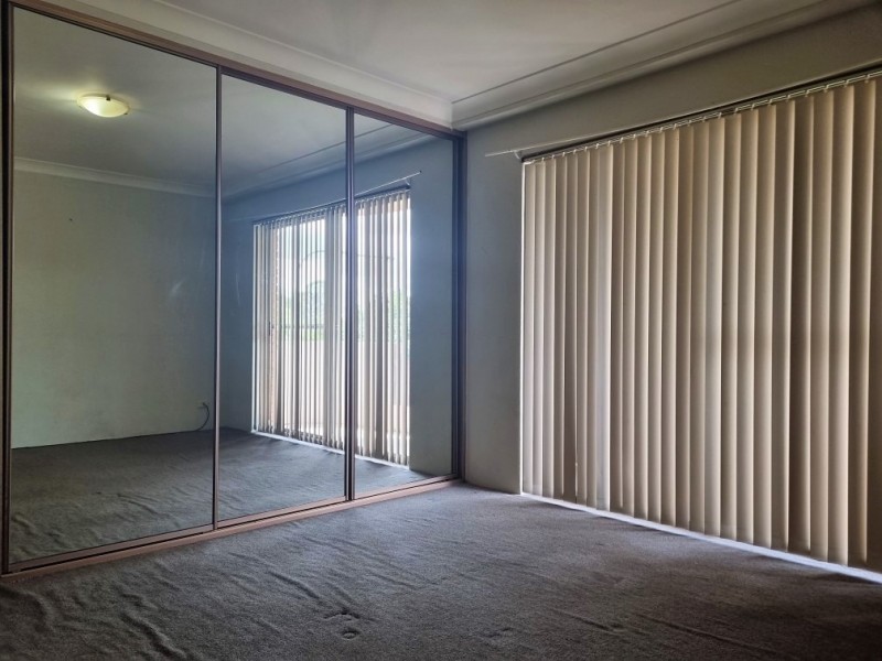 10/118 Wattle Avenue, Carramar NSW 2163