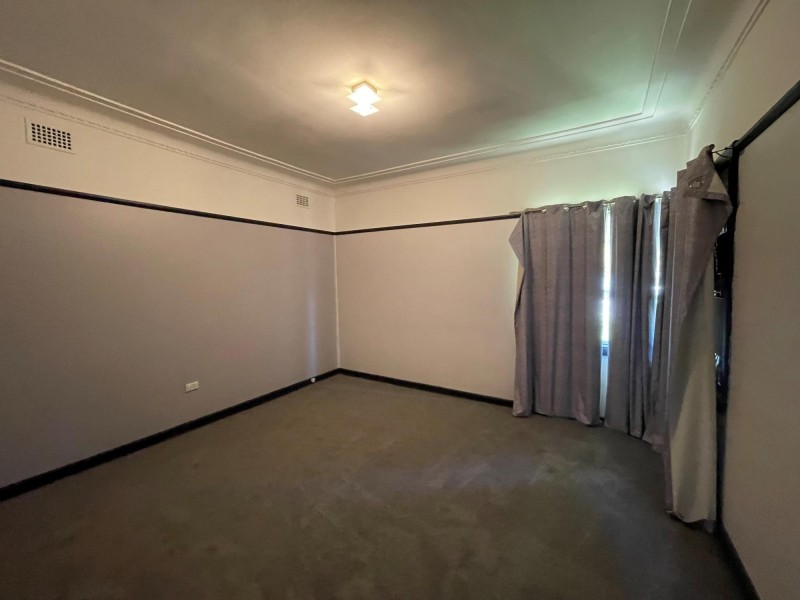 3 Coleraine Street, Fairfield NSW 2165