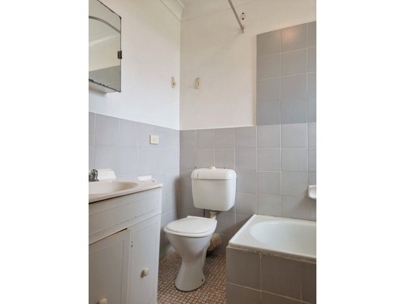 12/25 Kenyon St, Fairfield NSW 2165