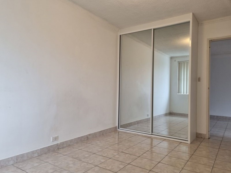 12/25 Kenyon St, Fairfield NSW 2165