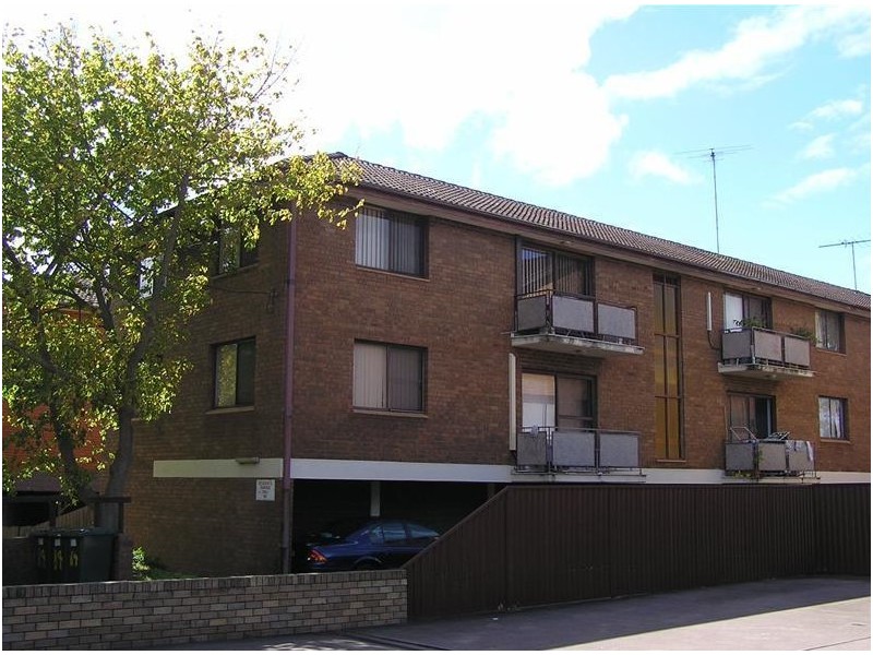 2/84 Castlereagh Street, Liverpool NSW 2170