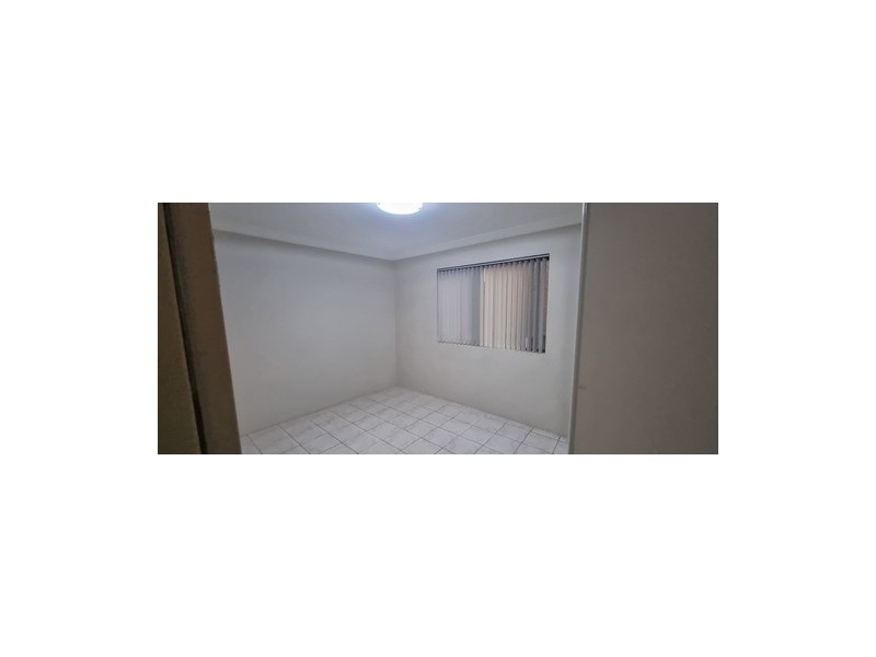 2/84 Castlereagh Street, Liverpool NSW 2170