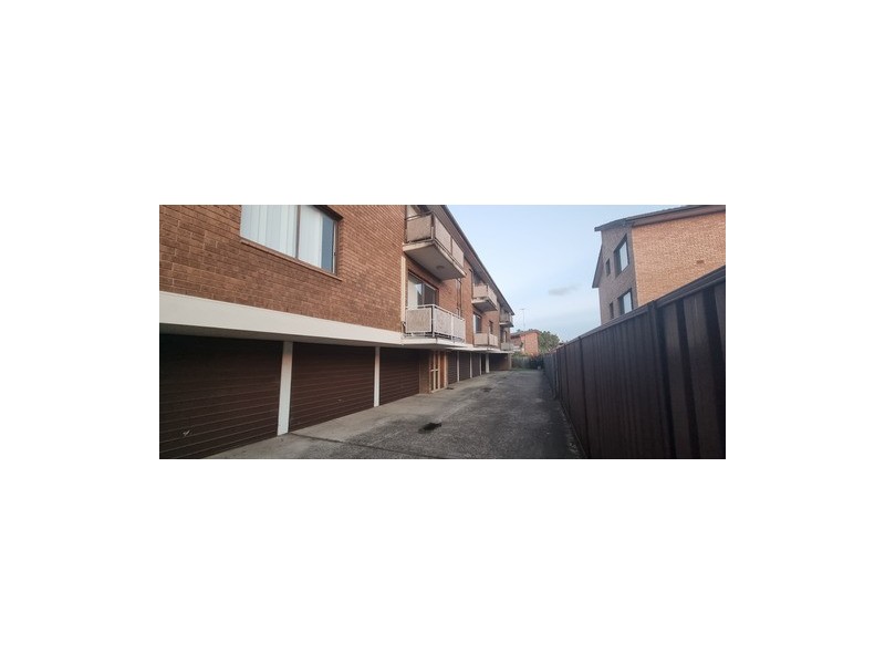 2/84 Castlereagh Street, Liverpool NSW 2170