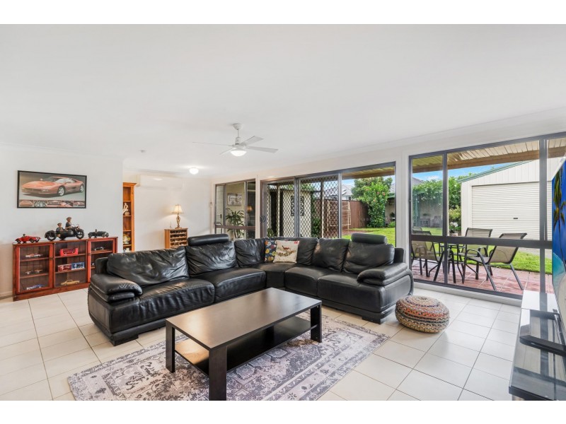 6 Alexander Street, Smithfield NSW 2164