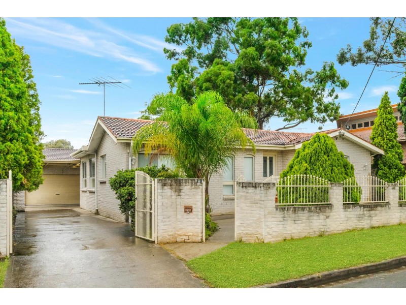 5 Malcolm Avenue, Mount Pritchard NSW 2170