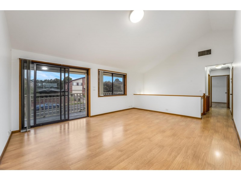 32 Glen Davis Avenue, Bossley Park NSW 2176