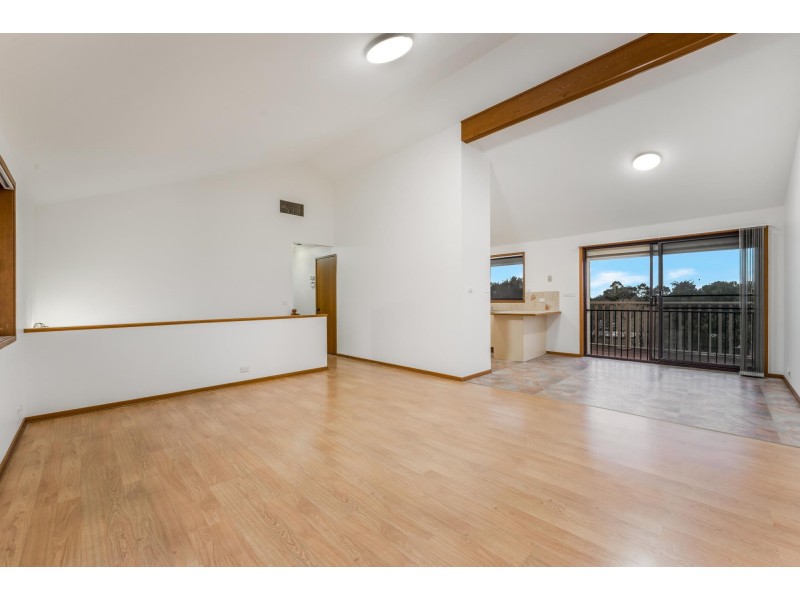 32 Glen Davis Avenue, Bossley Park NSW 2176