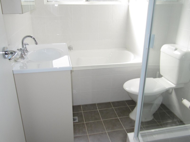 6/127 The Crescent, Fairfield NSW 2165