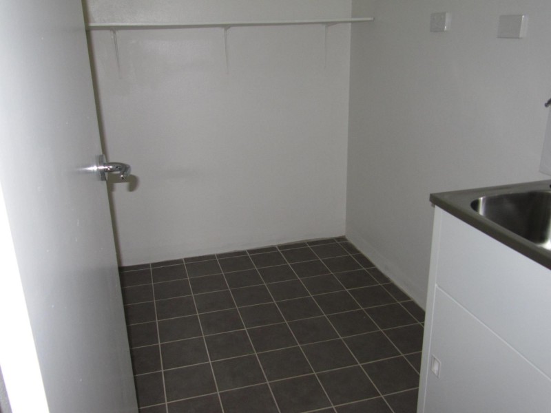 6/127 The Crescent, Fairfield NSW 2165