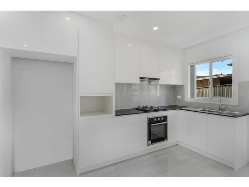 27A Flinders Street, Fairfield West NSW 2165