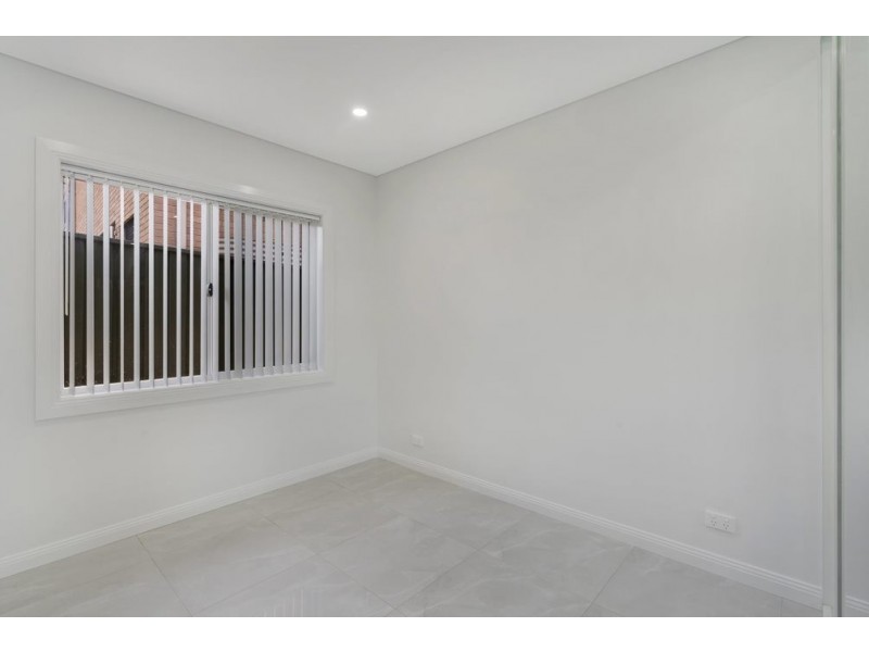 27A Flinders Street, Fairfield West NSW 2165