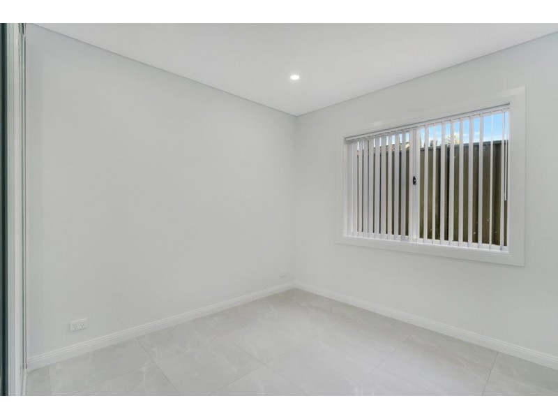 27A Flinders Street, Fairfield West NSW 2165
