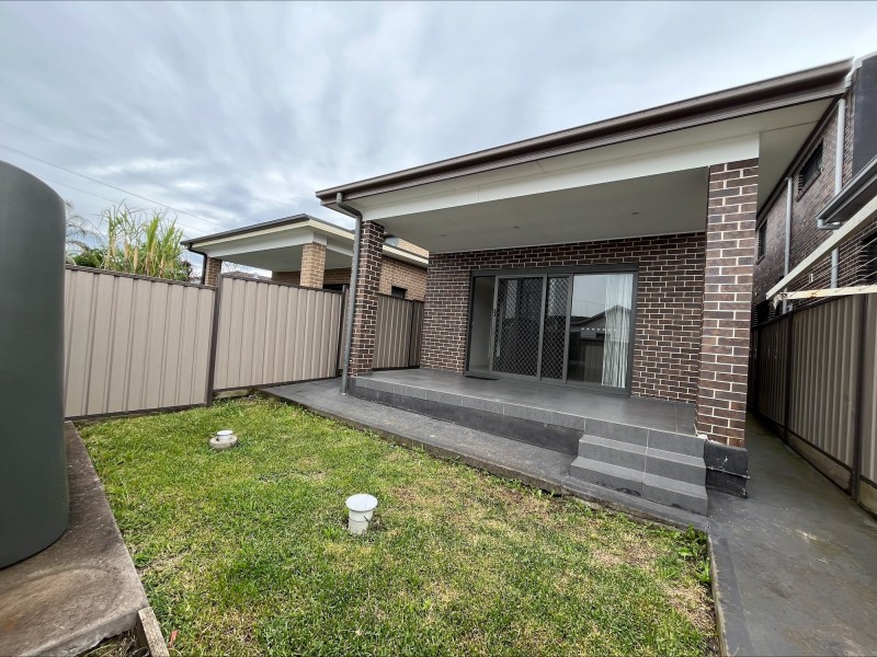 27a Throsby Street, Fairfield Heights NSW 2165