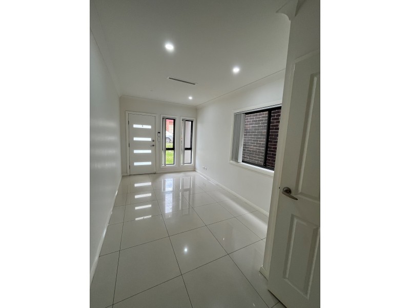 27a Throsby Street, Fairfield Heights NSW 2165