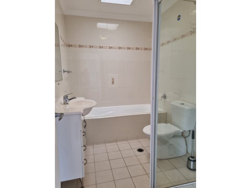 8/119-121 Polding Street, Fairfield Heights NSW 2165