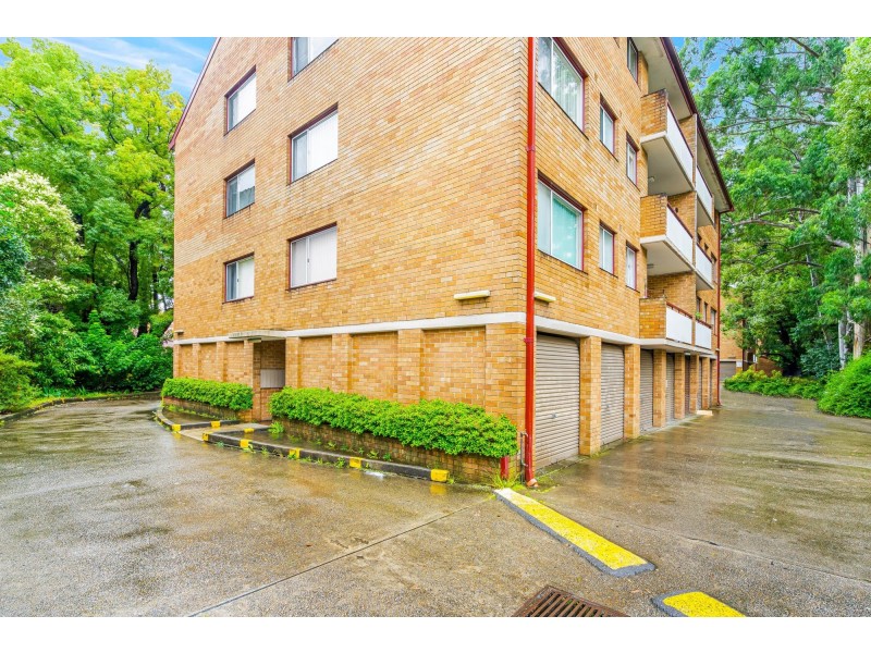 6/127 The Crescent, Fairfield NSW 2165