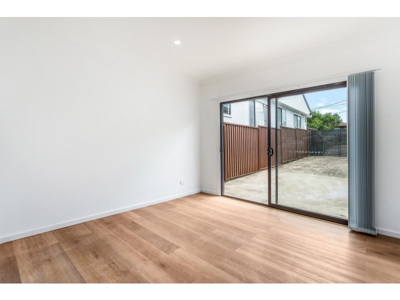 1/28 Benelong Street, Smithfield NSW 2164