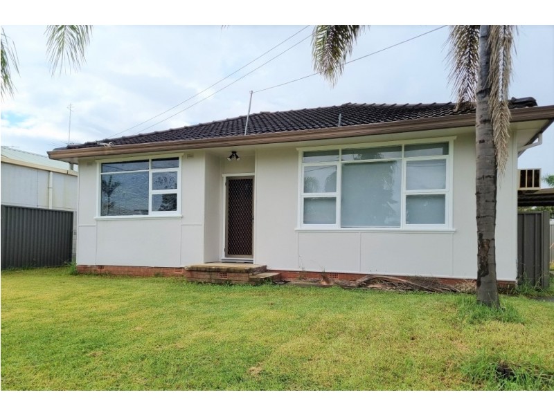 7 Kendall Street, Fairfield West NSW 2165