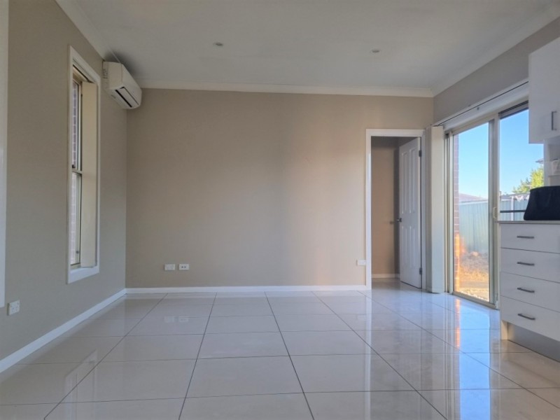 14A Kendall St, Fairfield NSW 2165