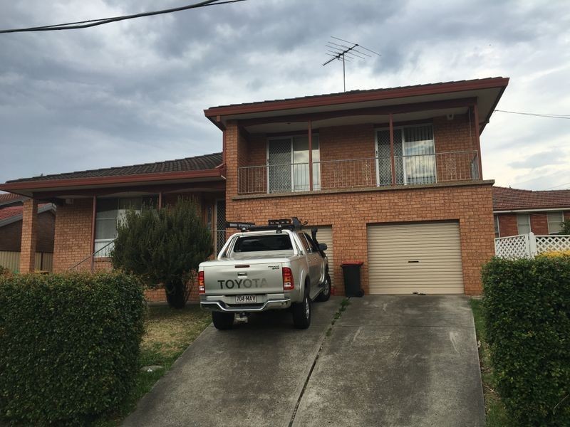 3 Tallowood Avenue, Casula NSW 2170