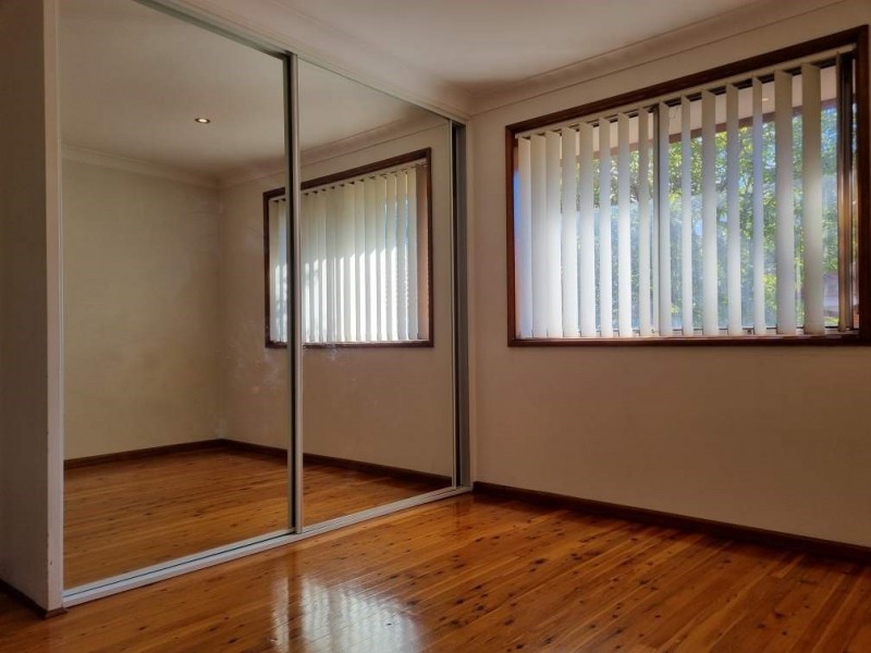 3 Tallowood Avenue, Casula NSW 2170