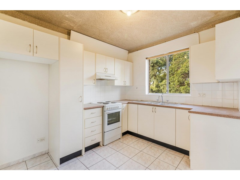 10/21 York Street, Fairfield NSW 2165