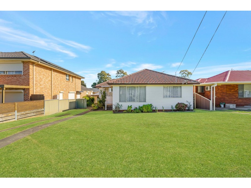 12 Grenada Street, Fairfield West NSW 2165
