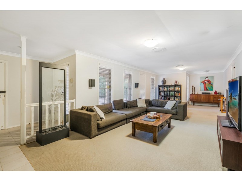 4 Perceval Close, Abbotsbury NSW 2176