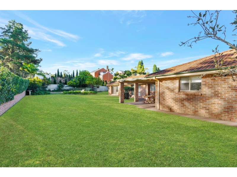 4 Perceval Close, Abbotsbury NSW 2176