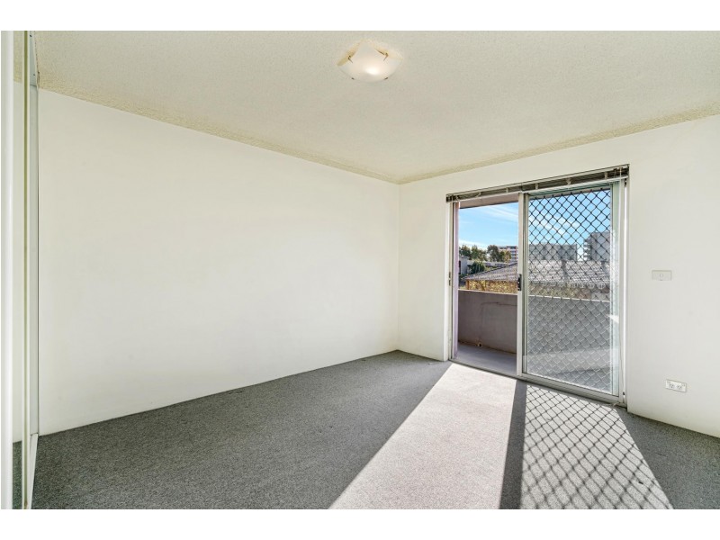 11/38 Vine Street, Fairfield NSW 2165