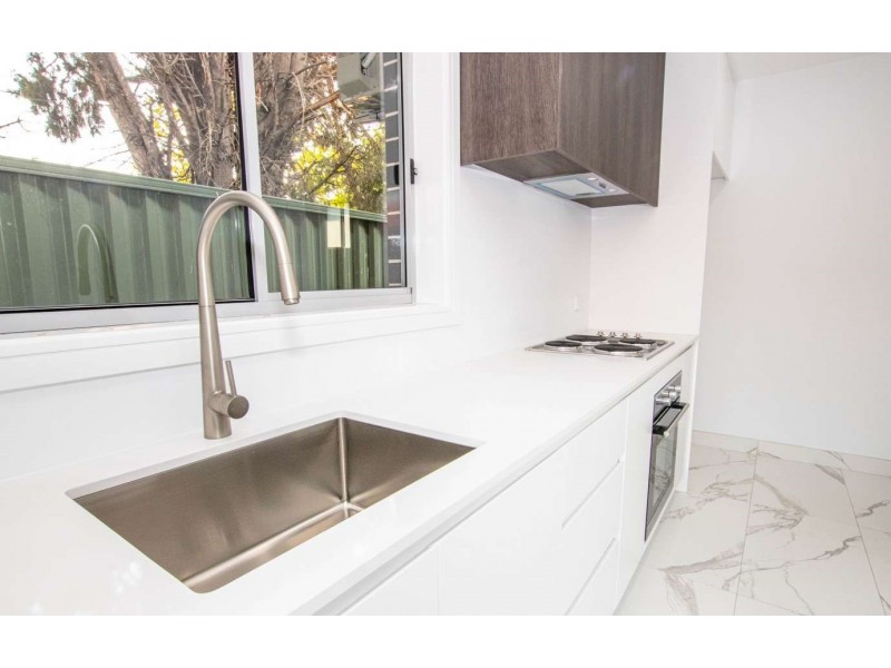 61c Queen Street, Canley Heights NSW 2166